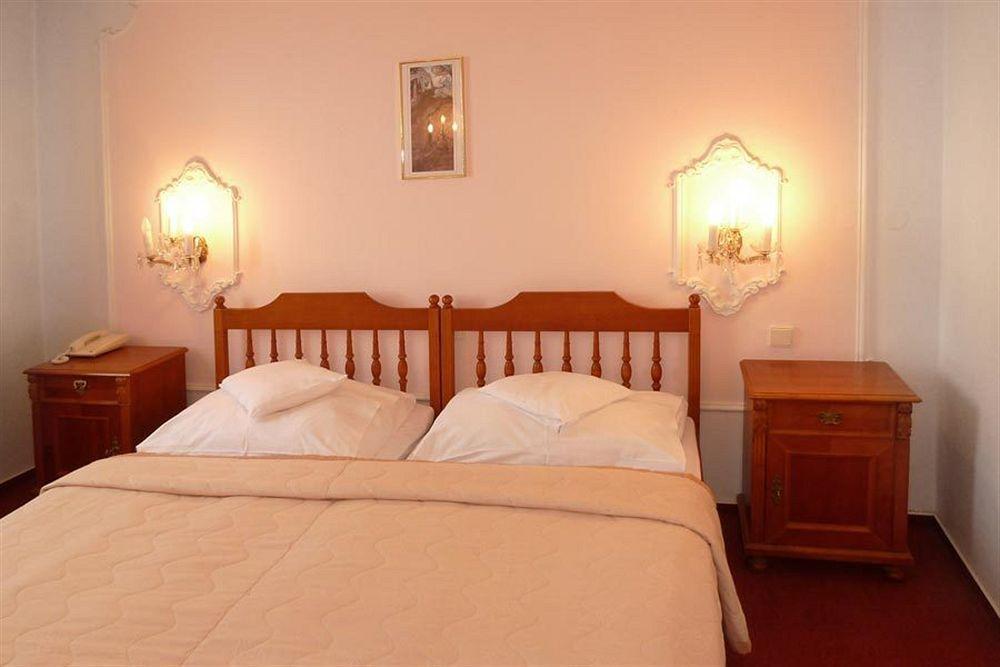 Vysehrad Otel