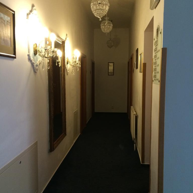 Vysehrad Otel