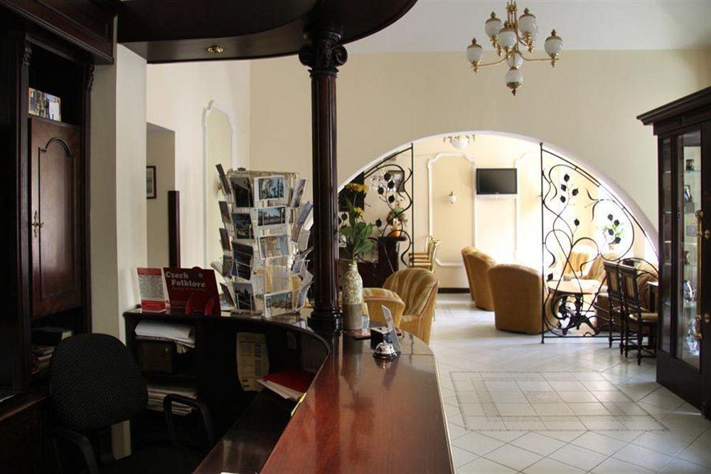 Vysehrad Otel 4*