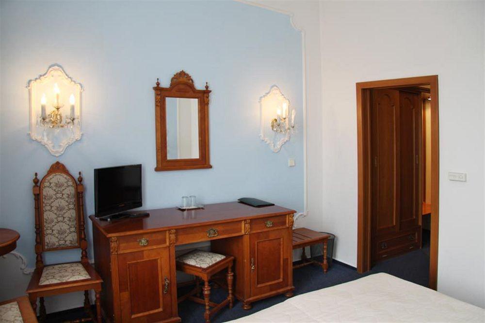 Vysehrad Otel